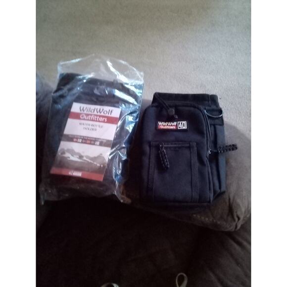 WildWolf Outfitters Insulated 64 &40oz Water Bottle Holder Padded Shoulder Strap - Picture 11 of 11